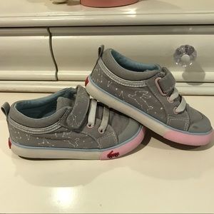 See Kai Run toddler girl size 8 sneakers